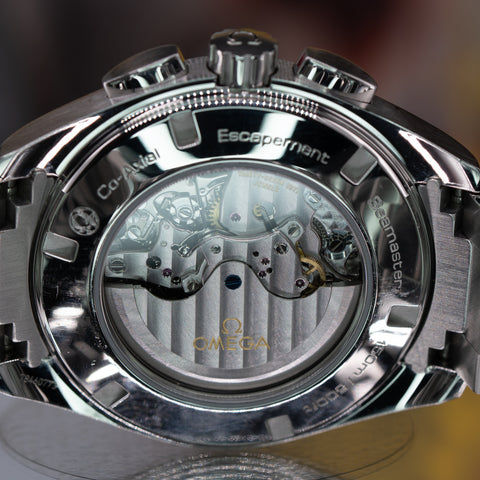 OMEGA Seamaster Aqua Terra Chronograph Grey Teak Dial 150M 44MM Steel Bracelet (231.10.44.50.06.001)