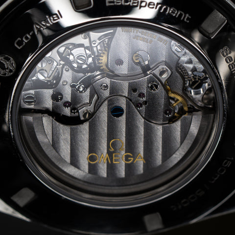 OMEGA Seamaster Aqua Terra Chronograph Grey Teak Dial 150M 44MM Steel Bracelet (231.10.44.50.06.001)