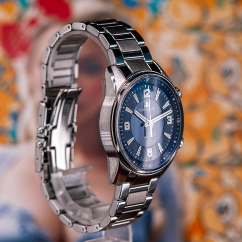 Jaeger-LeCoultre Watch right side image