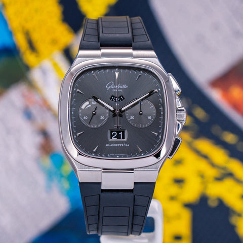 Glashütte Original Seventies Chronograph Panorama Date 1-37-02-01-02-33