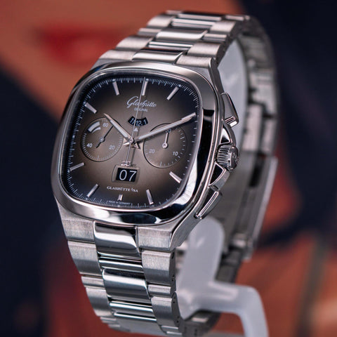 Glashütte Original Seventies Chronograph Panorama Date 1-37-02-05-02-70