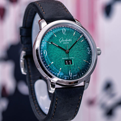 Glashütte Original Sixties Panorama Date 2-39-47-04-02-04