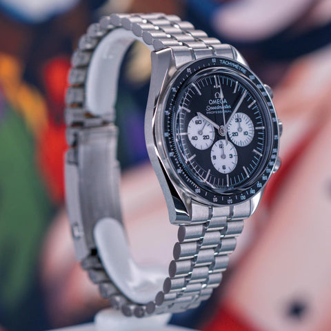 Omega Speedmaster Moonwatch Professional Reverse Panda 310.30.42.50.01.004