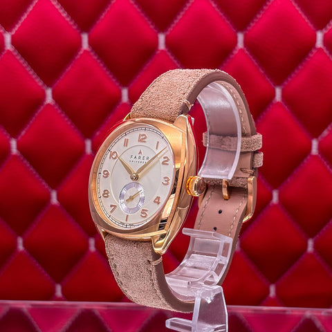 Farer Lethbridge Gold - Dial Close-Up View