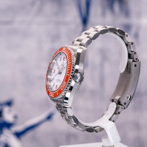 Omega Seamaster Planet Ocean 600M 2026 215.30.44.21.04.001