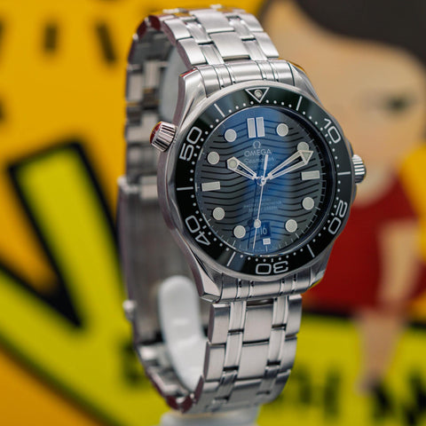 Omega Seamaster Diver 300M Green Seaweed 210.30.42.20.10.001