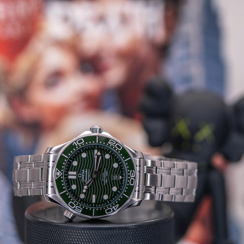 Omega Seamaster Diver 300M “Seaweed” Green Dial 42mm 210.30.42.20.10.001