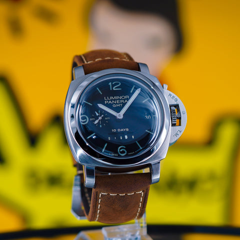 Panerai Luminor Marina 10 Days GMT 44MM Black Dial Leather Strap (PAM00270)