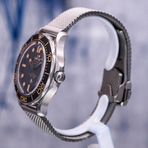 Omega Seamaster Diver 300 M 007 NTTD 210.92.42.20.01.001