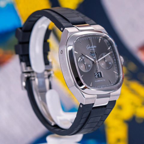 Glashütte Original Seventies Chronograph Panorama Date 1-37-02-01-02-33