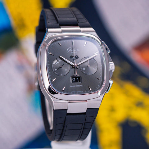 Glashütte Original Seventies Chronograph Panorama Date 1-37-02-01-02-33