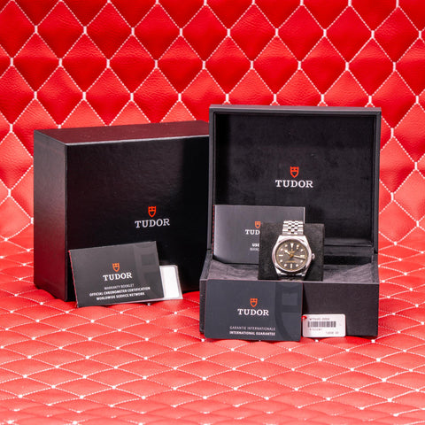 Tudor Black Bay Black Diamonds Anthracite Dial M79640-0004