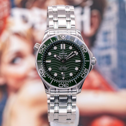 Omega Seamaster Diver 300M “Seaweed” Green Dial 42mm 210.30.42.20.10.001