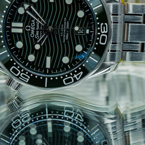 Omega Seamaster Diver 300M Green Seaweed 210.30.42.20.10.001