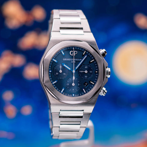 Girard-Perregaux Laureato Chronograph Blue Dial Steel Bracelet 81020-11-431-11A